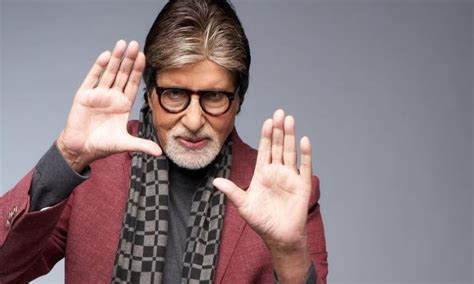 how to contact amitabh bachchan